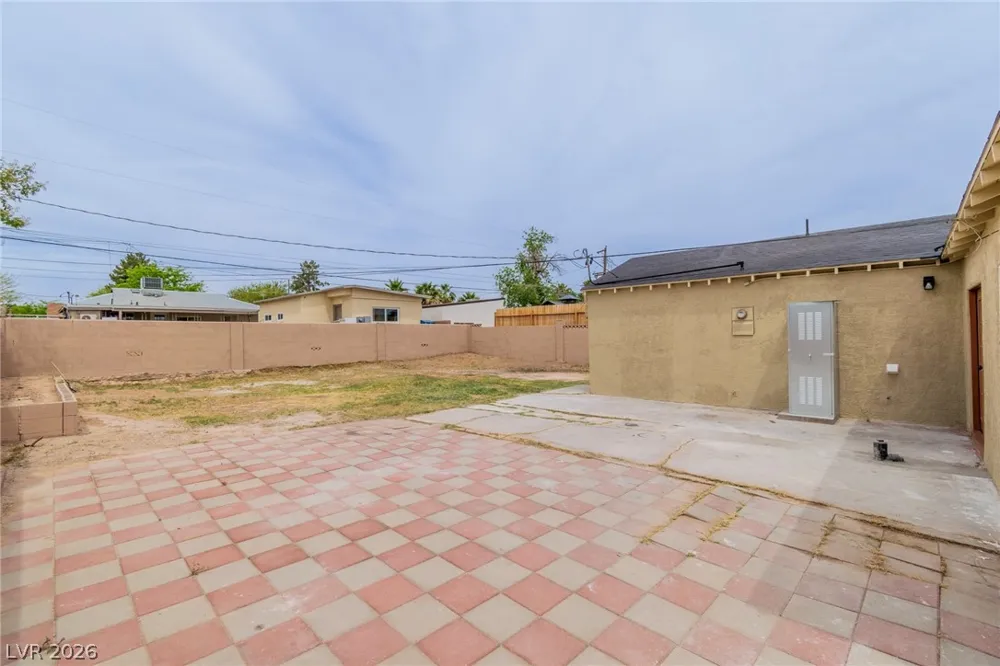 228 Earl Street Las Vegas, NV 89101