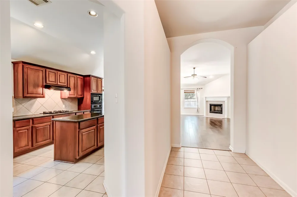 15220 Fernhill Drive Austin, TX 78717