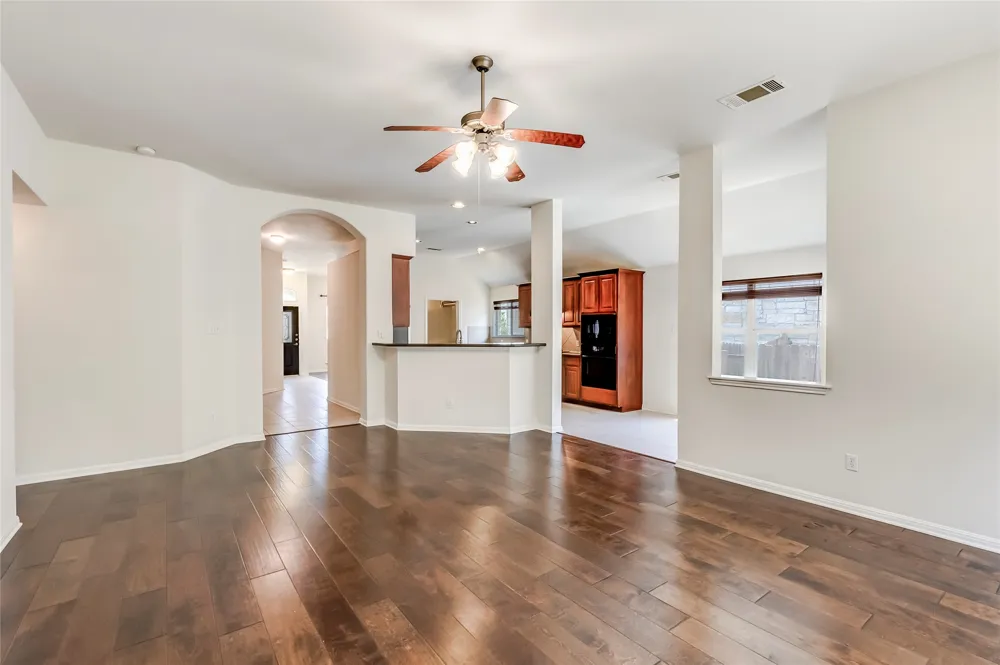 15220 Fernhill Drive Austin, TX 78717