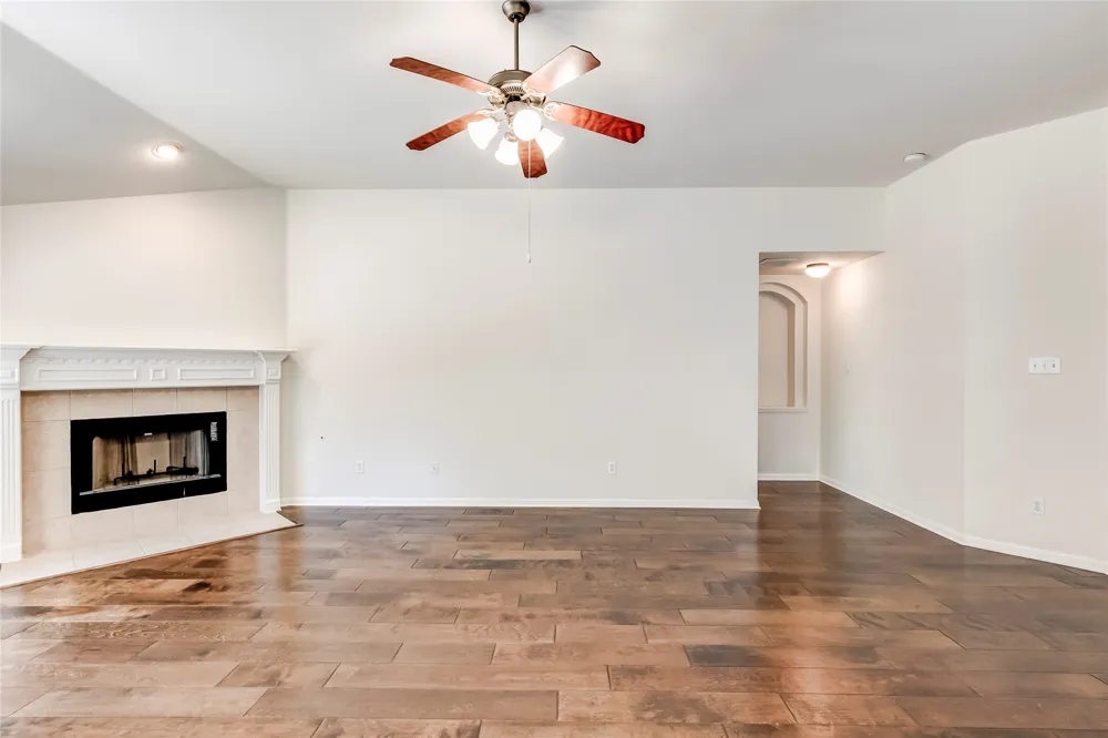 15220 Fernhill Drive Austin, TX 78717