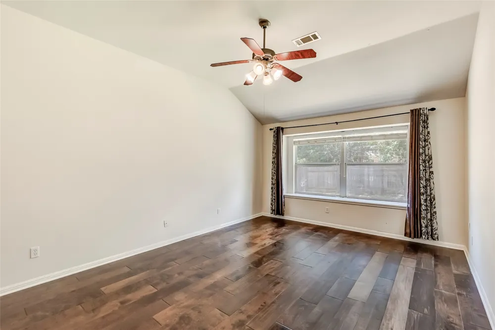 15220 Fernhill Drive Austin, TX 78717