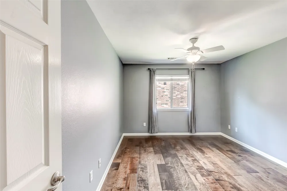 15220 Fernhill Drive Austin, TX 78717