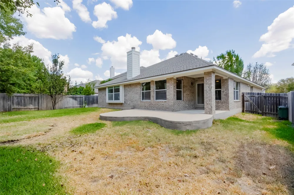 15220 Fernhill Drive Austin, TX 78717
