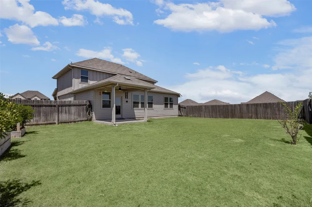 718 Sassafras Street Hutto, TX 78634