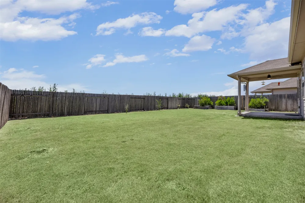 718 Sassafras Street Hutto, TX 78634
