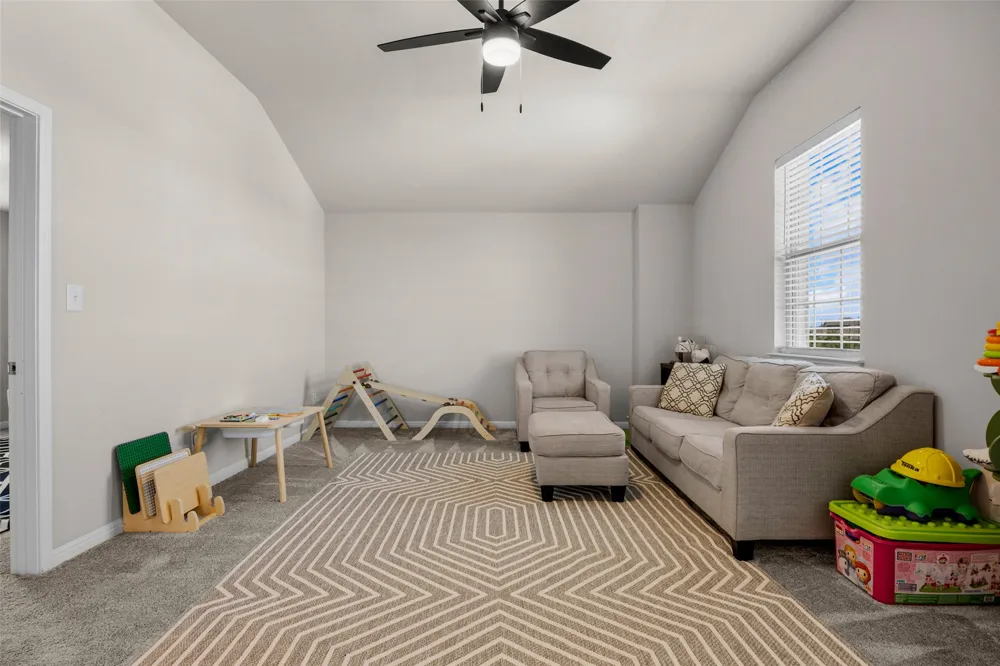 718 Sassafras Street Hutto, TX 78634
