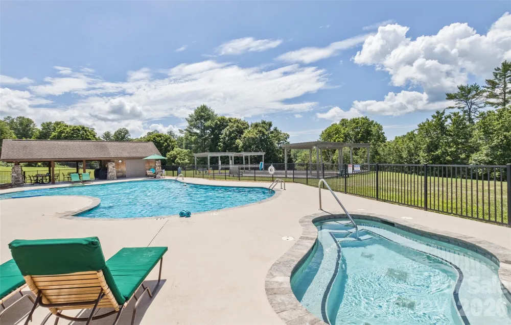 Lot 2 Tomahawk Trail #2 Hendersonville, NC 28739