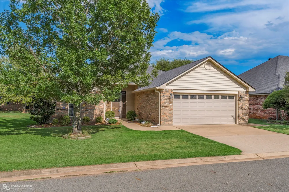 136 Rachel Lane Bossier City, LA 71111