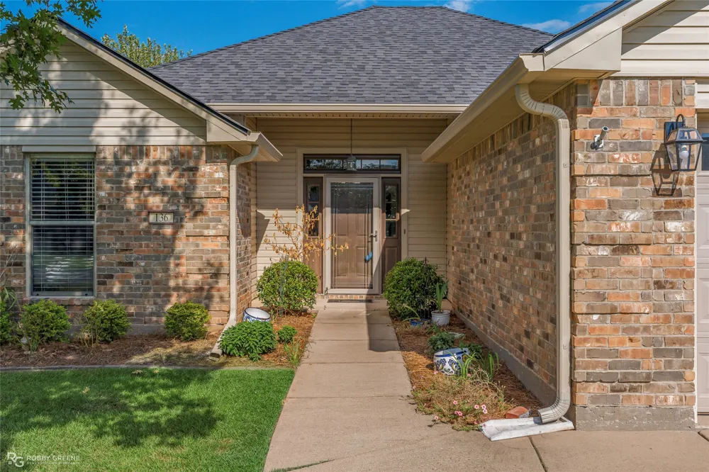 136 Rachel Lane Bossier City, LA 71111