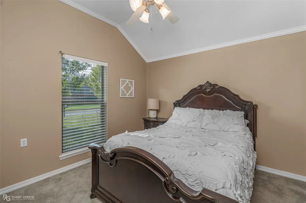 136 Rachel Lane Bossier City, LA 71111