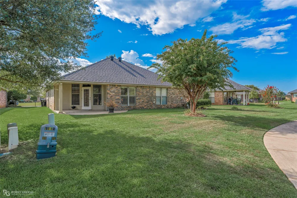 136 Rachel Lane Bossier City, LA 71111
