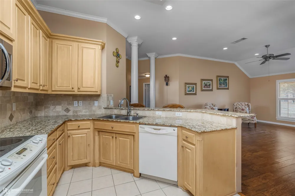 136 Rachel Lane Bossier City, LA 71111