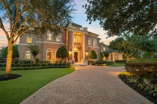 16 Grand Mnr Sugar Land, TX 77479