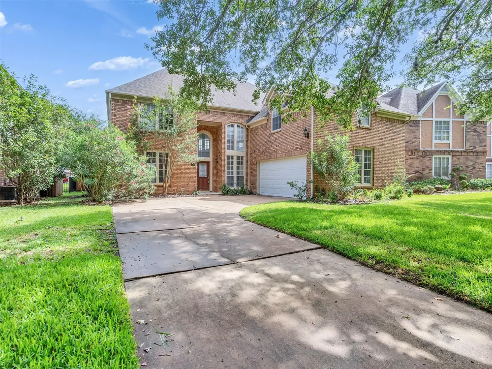 1127 Gloria Court Sugar Land, TX 77478