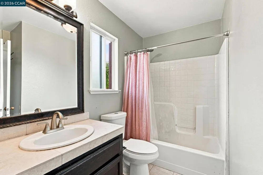 5341 Catanzaro Way Antioch, CA 94531