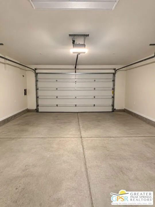 39935 Alba Way Palm Desert, CA 92211