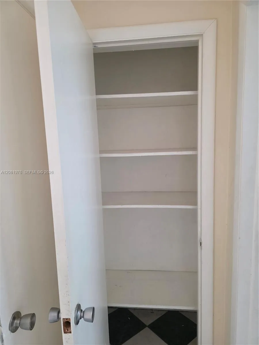 635 8th St #202 Miami Beach, FL 33139