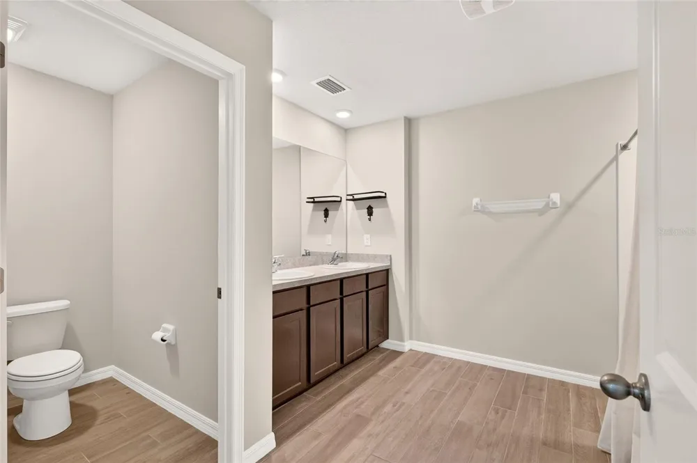 13633 NW 14TH PLACE Newberry, FL 32669