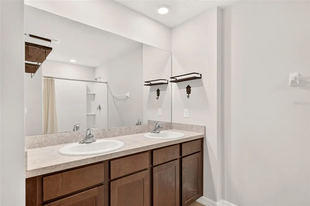 13633 NW 14TH PLACE Newberry, FL 32669