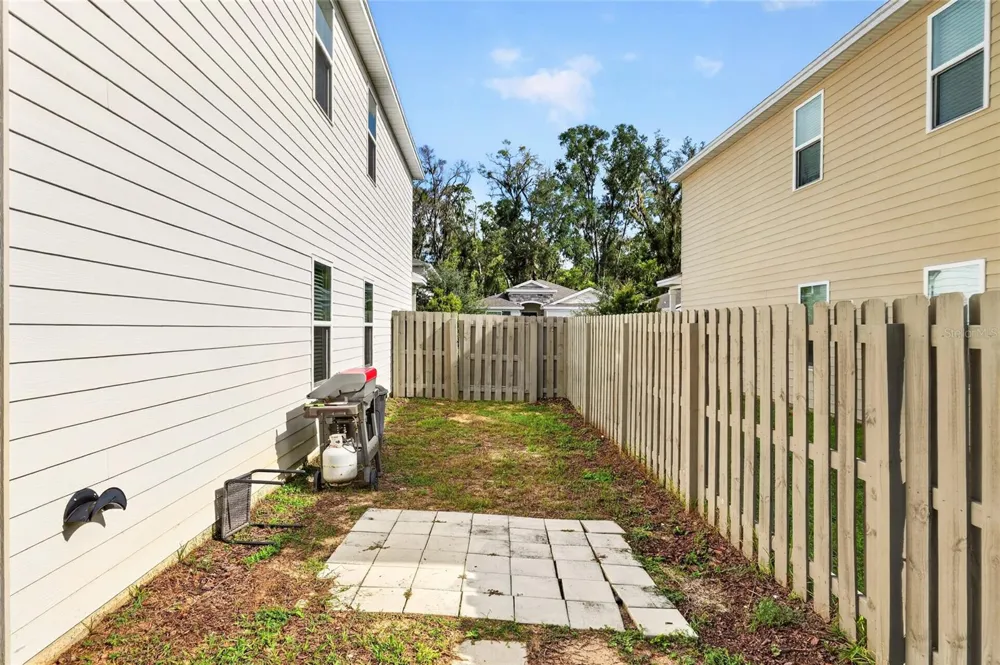 13633 NW 14TH PLACE Newberry, FL 32669