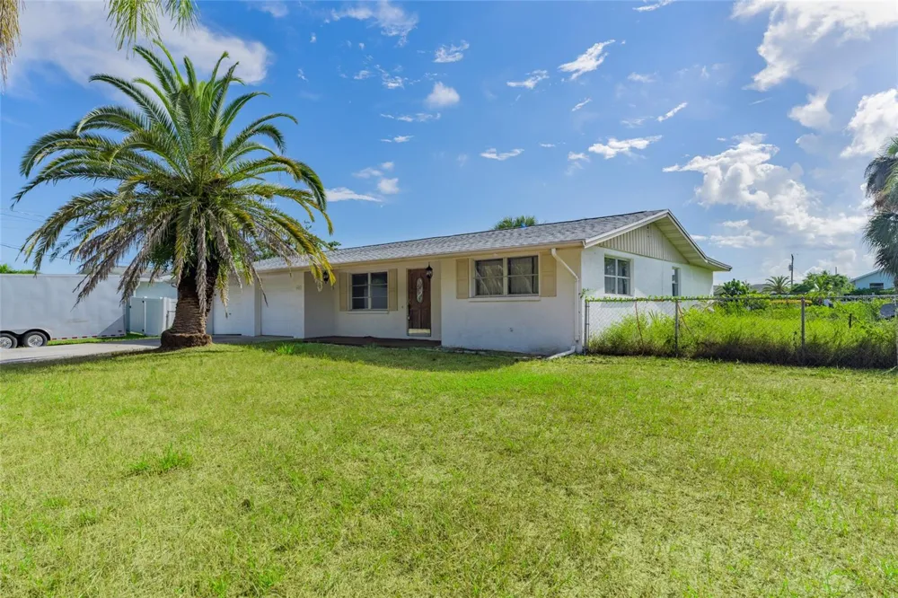 605 BARNES PARKWAY Nokomis, FL 34275
