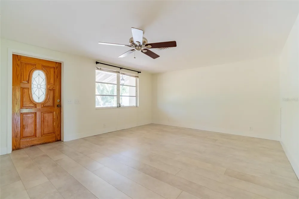 605 BARNES PARKWAY Nokomis, FL 34275