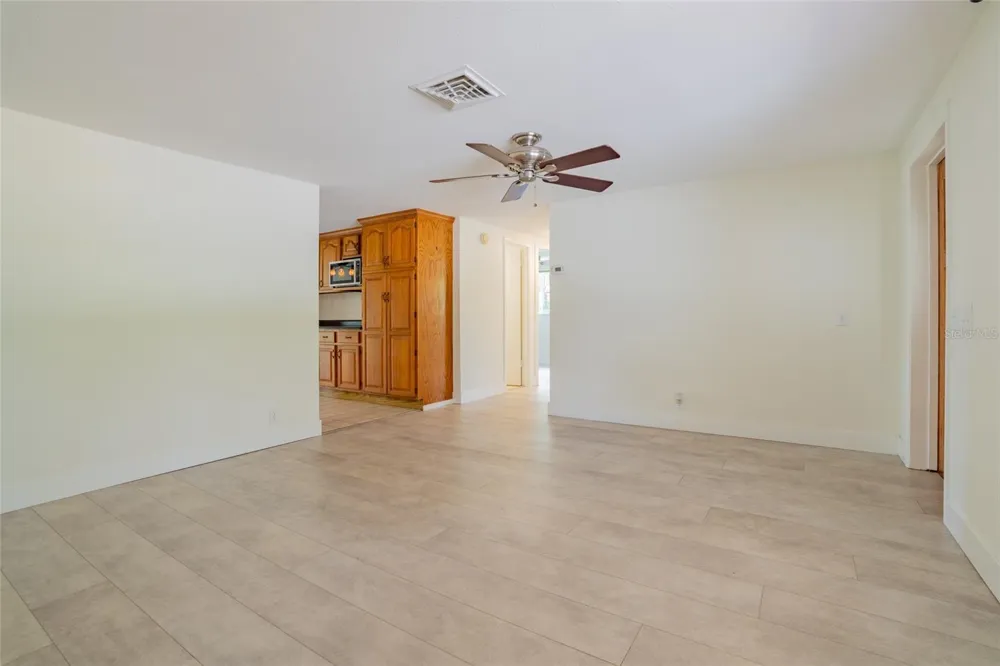 605 BARNES PARKWAY Nokomis, FL 34275