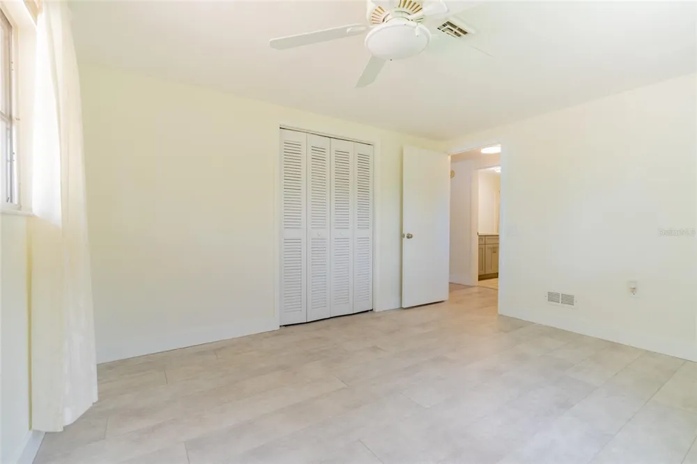 605 BARNES PARKWAY Nokomis, FL 34275