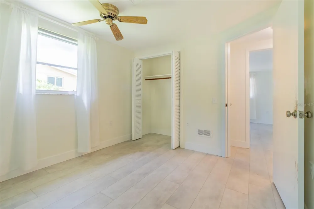 605 BARNES PARKWAY Nokomis, FL 34275
