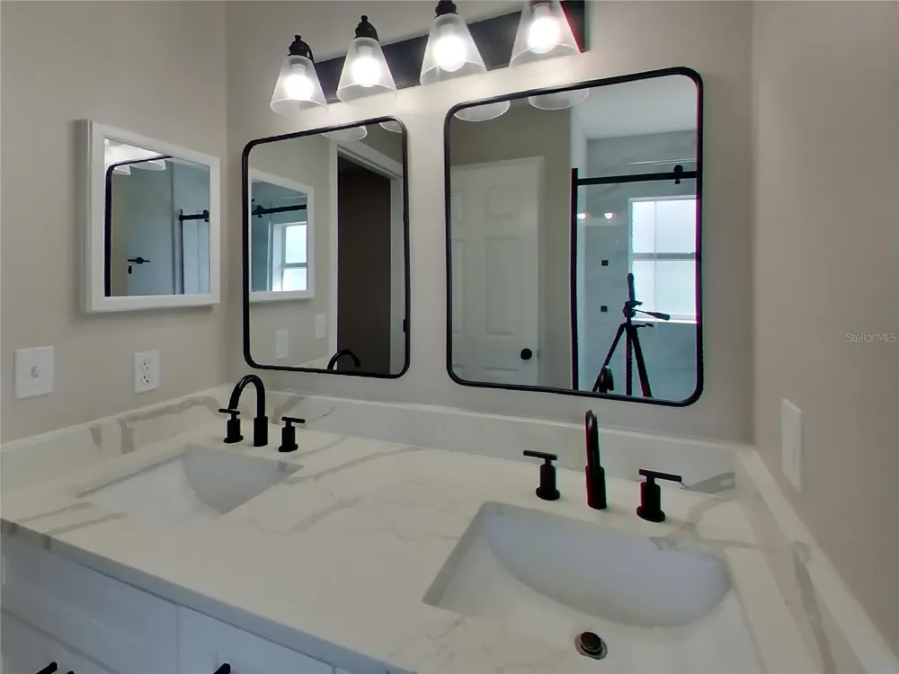 Address Not Shown Riverview, FL 33579