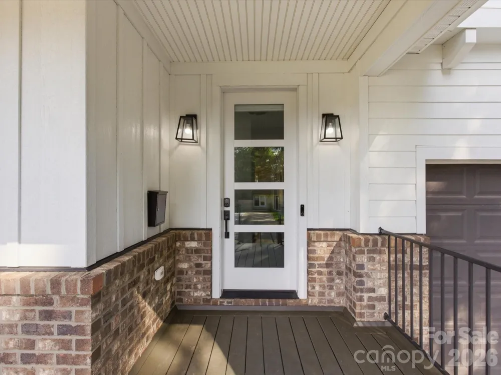 129 S Gardner Avenue Charlotte, NC 28208