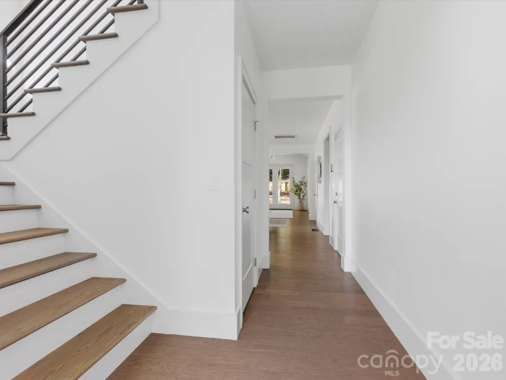 129 S Gardner Avenue Charlotte, NC 28208