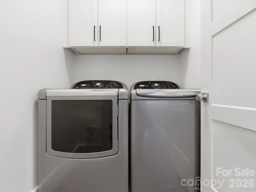 129 S Gardner Avenue Charlotte, NC 28208