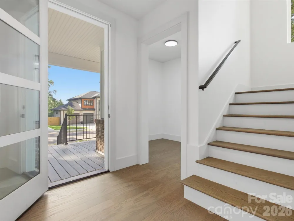 129 S Gardner Avenue Charlotte, NC 28208