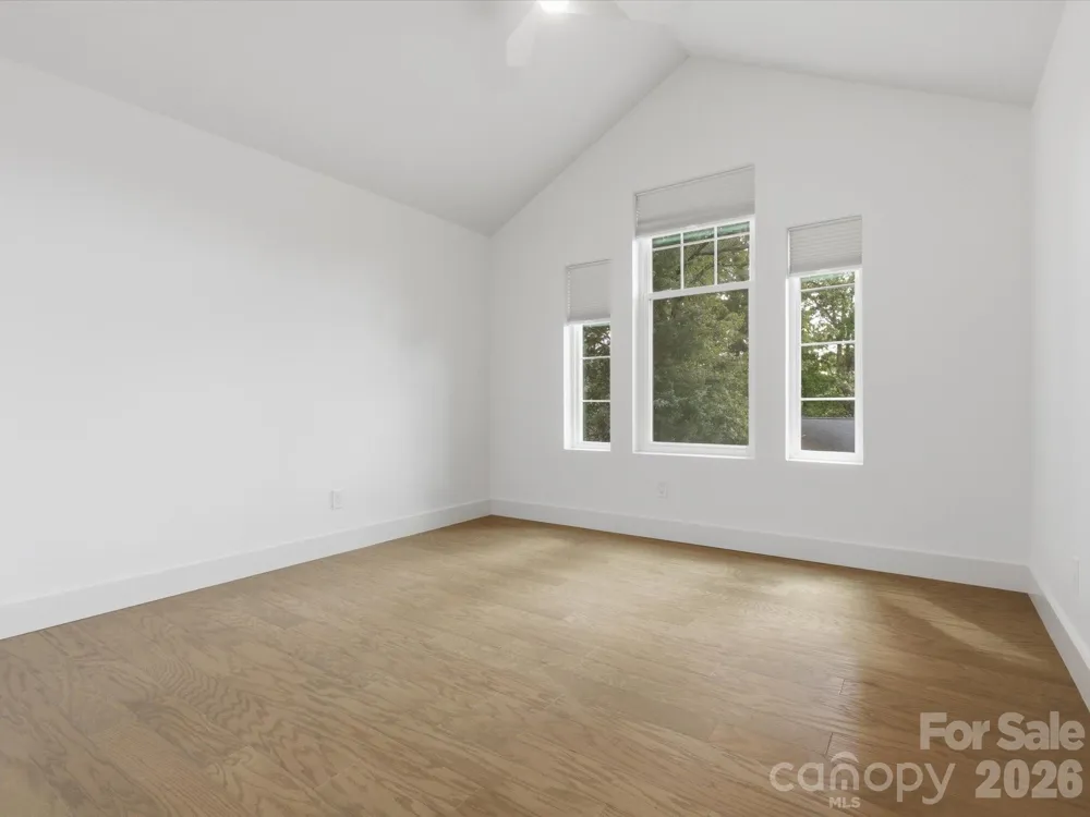 129 S Gardner Avenue Charlotte, NC 28208