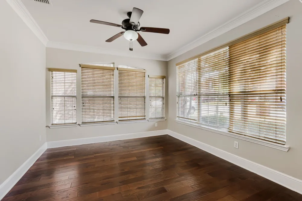 1343 Valley Vista Drive Irving, TX 75063