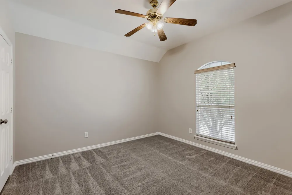 1343 Valley Vista Drive Irving, TX 75063