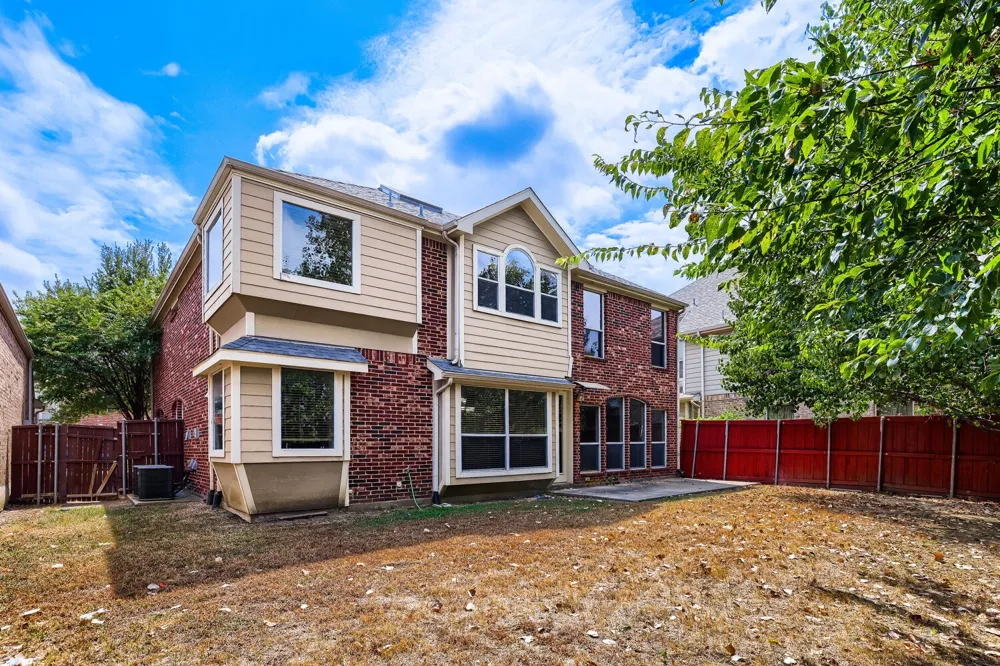 1343 Valley Vista Drive Irving, TX 75063