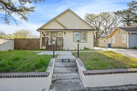1122 S Oak Cliff Boulevard