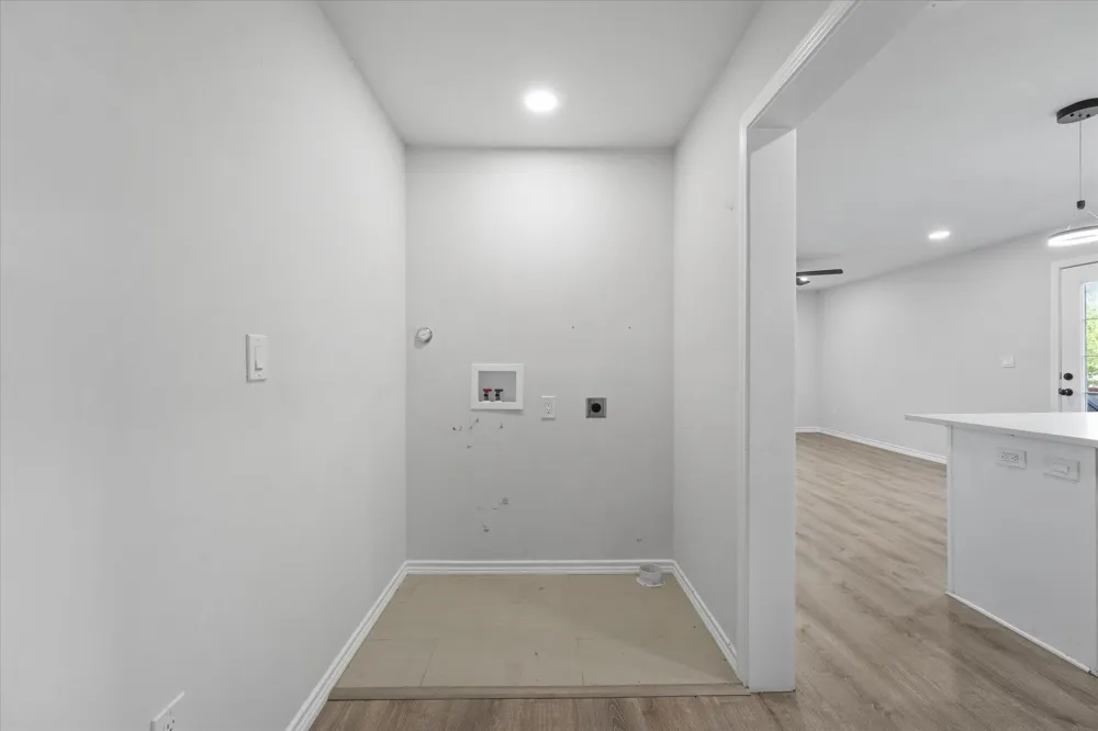 1122 S Oak Cliff Boulevard Dallas, TX 75208