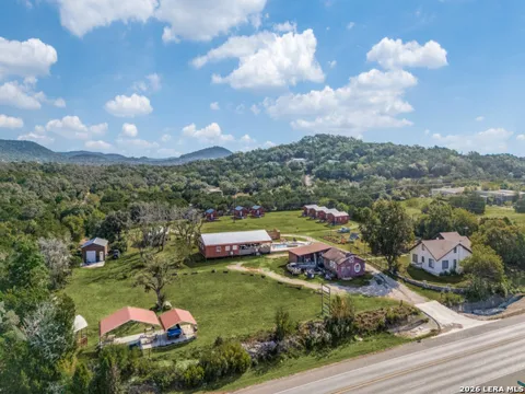 8161 State Highway 16