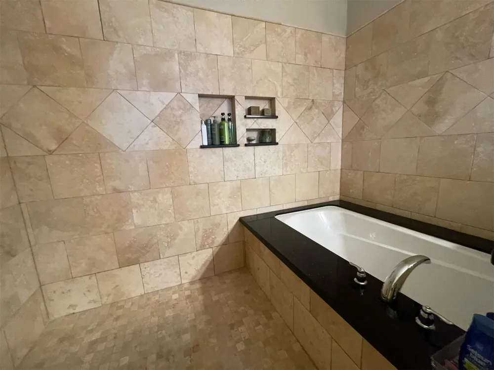 1414 Beachton Street Houston, TX 77007