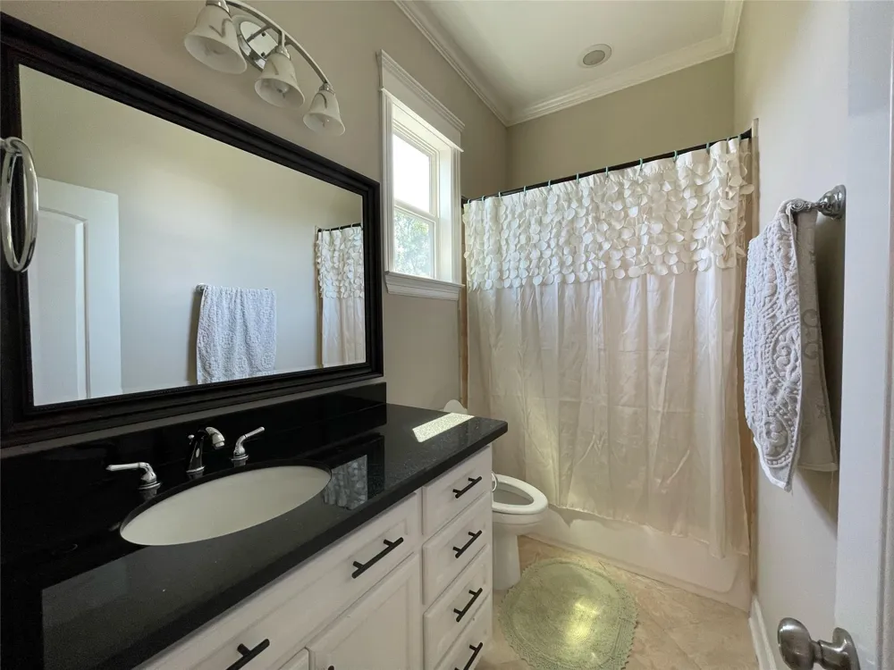 1414 Beachton Street Houston, TX 77007