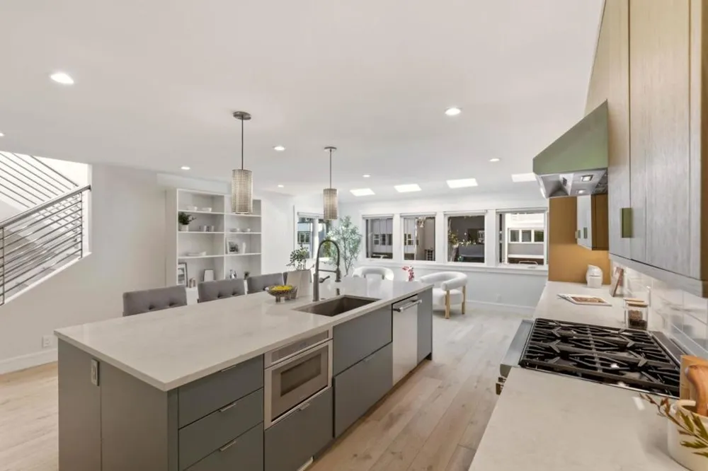 161 Stone Pine Lane Menlo Park, CA 94025