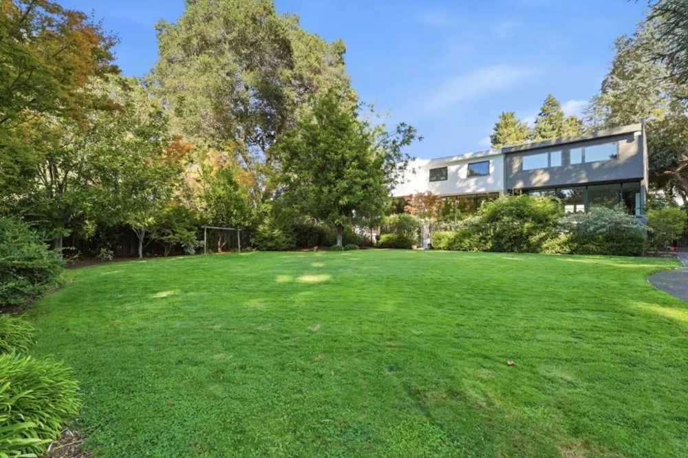 161 Stone Pine Lane Menlo Park, CA 94025
