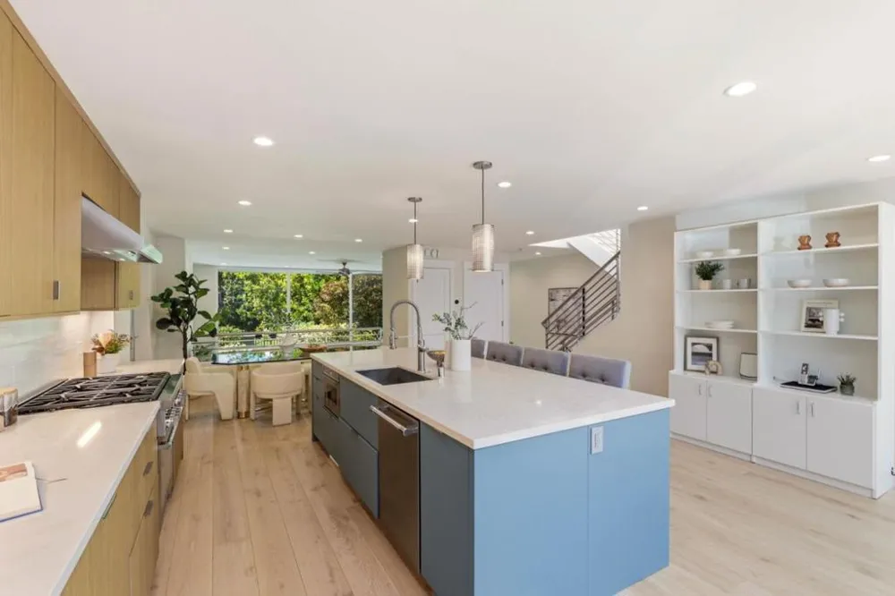 161 Stone Pine Lane Menlo Park, CA 94025