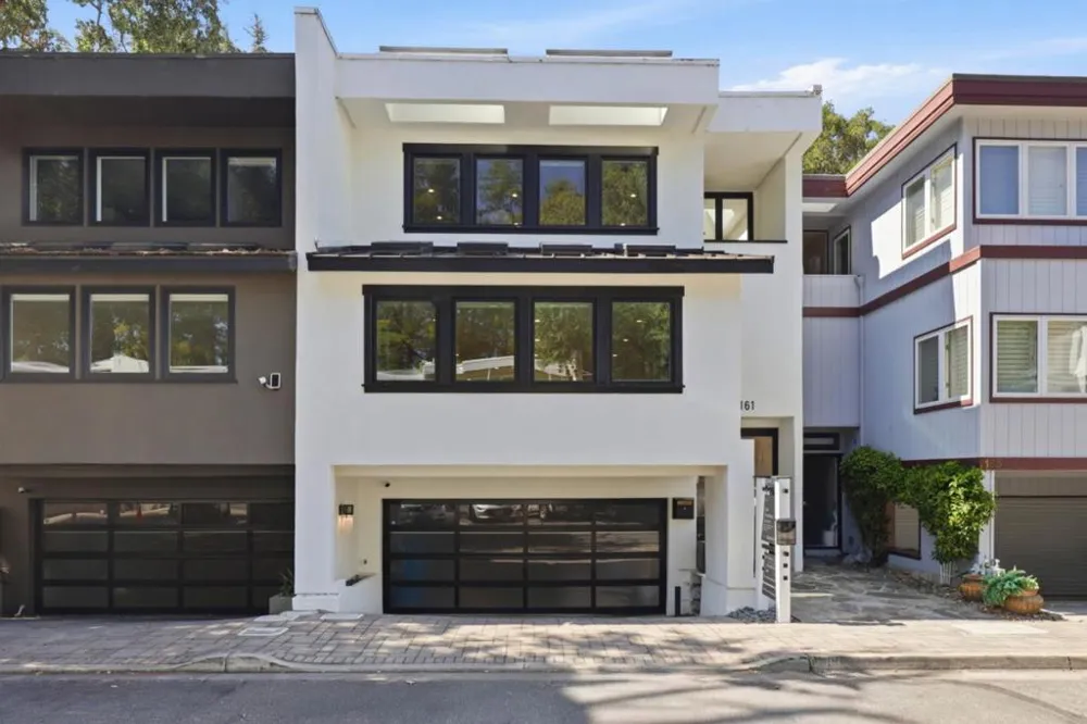161 Stone Pine Lane Menlo Park, CA 94025