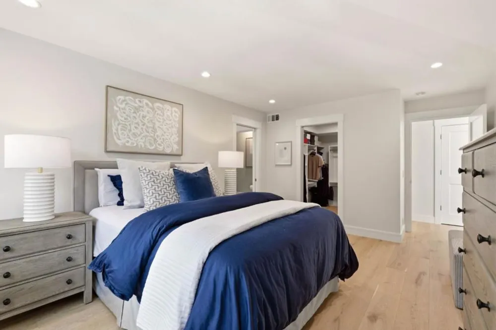 161 Stone Pine Lane Menlo Park, CA 94025