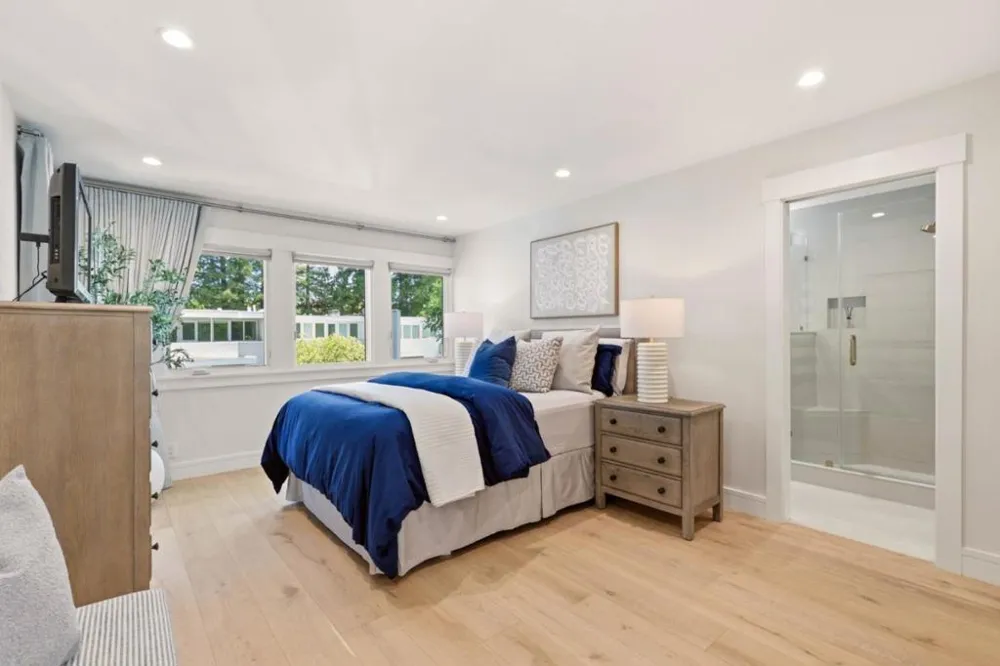 161 Stone Pine Lane Menlo Park, CA 94025