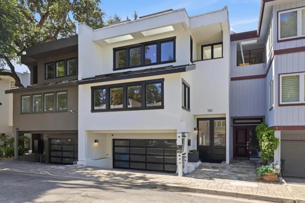 161 Stone Pine Lane Menlo Park, CA 94025